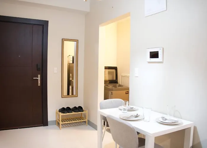 Appartement Entire Bgc Uptown 1br Balcony View With Fast Wi-fi Manille