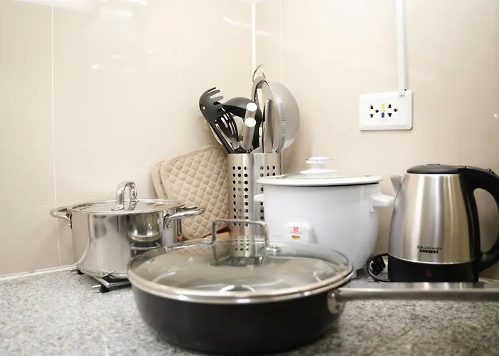 Appartement Entire Bgc Uptown 1br Balcony View With Fast Wi-fi *