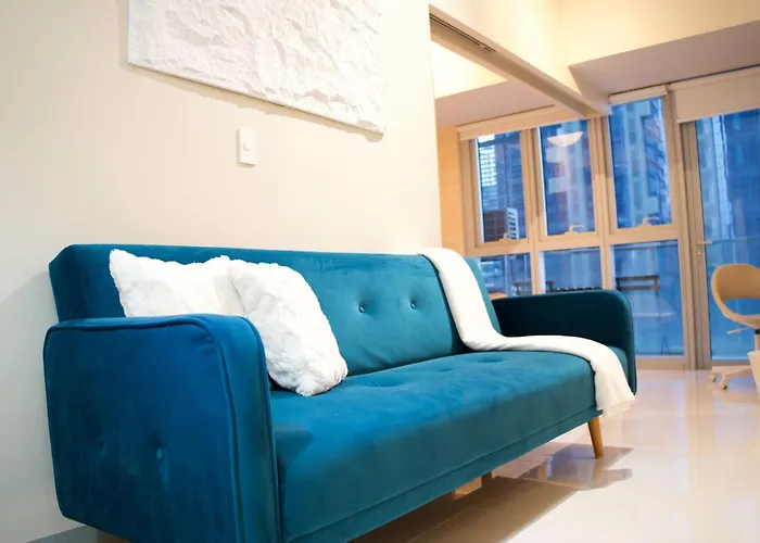 Entire Bgc Uptown 1br Balcony View With Fast Wi-fi Manille